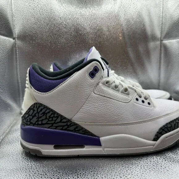 Size 11 Nike Air Jordan 3 Retro Dark Iris White Mens Lace Up Sneakers CT8532-105